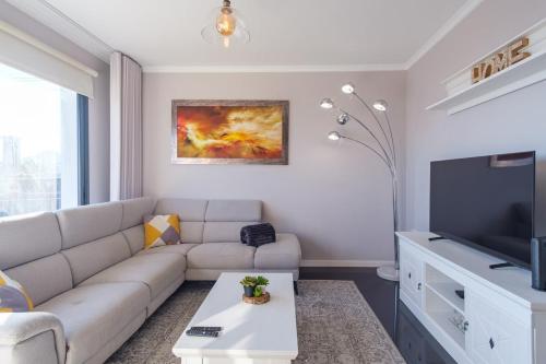 TV a/nebo společenská místnost v ubytování GuestReady - Private Terrace Stay