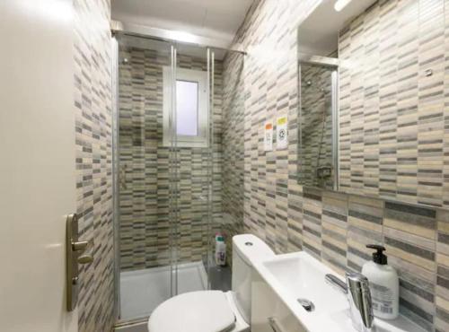 Ramblas Rentals Unique & Spacious Flat 4BR Terrace 20M Ramblas