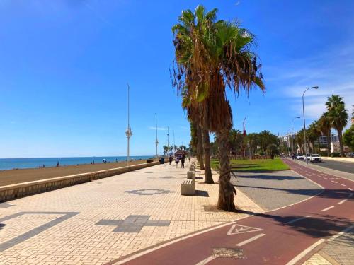 ReyHouse Huelin 3Rooms - Cerca de la playa con A/C