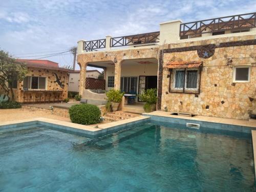 La alberca dentro o cerca de Villa Bou Rafet avec vue sur mer