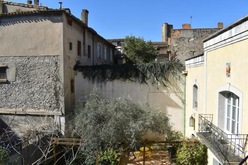 L'Opaline