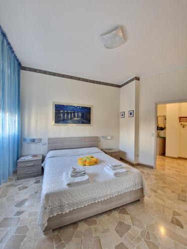 Apartment51, 10 minutes from city centre by tram