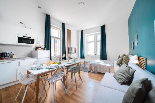 WagnerStays Modern Suites Residence