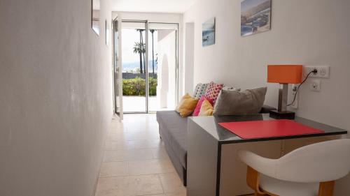 Superbe Villa-Appartement sur la Croisette avec grande terrasse