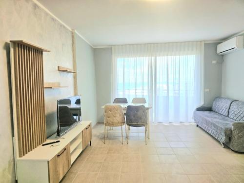 Μια τηλεόραση ή/και κέντρο ψυχαγωγίας στο Dea's Apartments