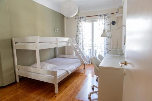 Central University flat - Πανεπιστήμιο - Έκθεση