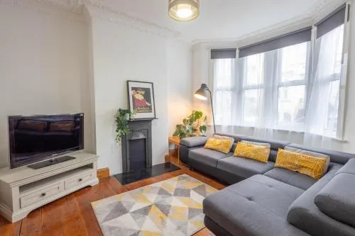 Large House, Garden, 3 Bedrooms photo 1
