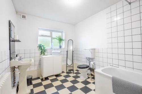 Large House, Garden, 3 Bedrooms photo 22