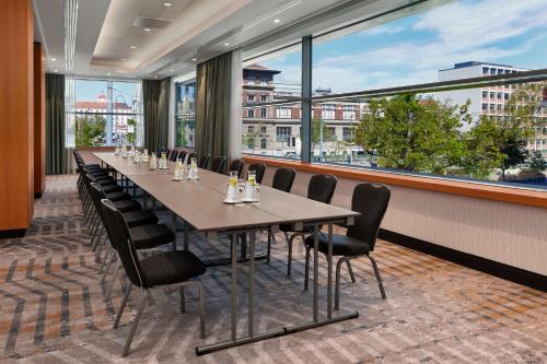 Photo de la galerie de l'établissement Hilton Vienna Park, à Vienne