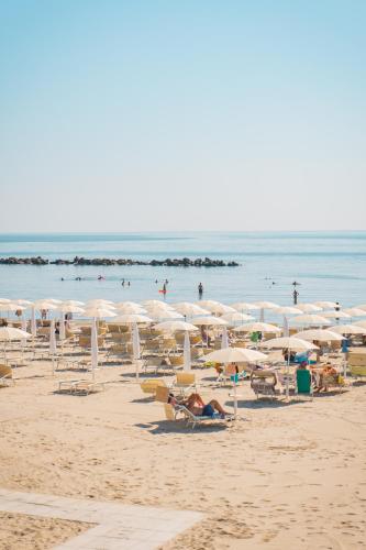 Gambar di galeri bagi Playa Dorada Residence di Lido di Scacchi
