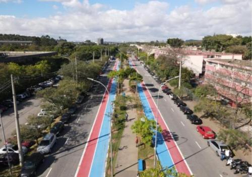 El barrio de los alrededores o un barrio cerca de este albergue