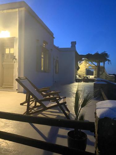 Gallery image of Rustic House Tinos in Mirsíni