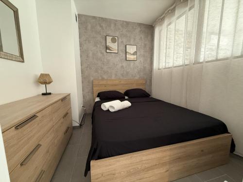 SINT Cannes T 1 photo 4