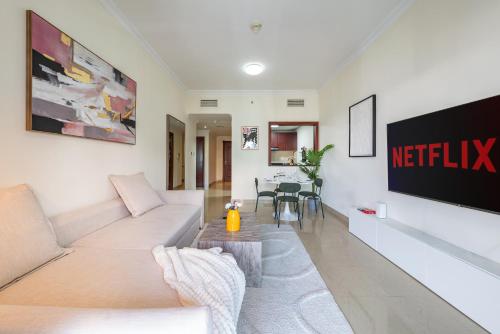 Gallery image of Perfect Stay - 1Bedroom with full Marina View in Dubai