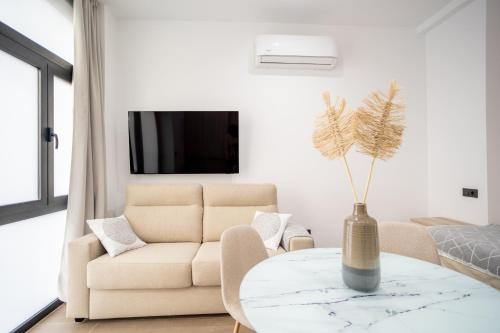 BANOFI FLATS - Exclusiva, junto al Roig Arena