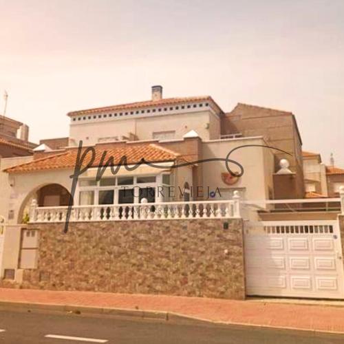 Quadro-Pool-Barbeque-Torrevieja PMT07