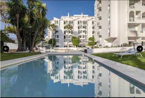 Estudio en Hotel Occidental de Puerto Banus