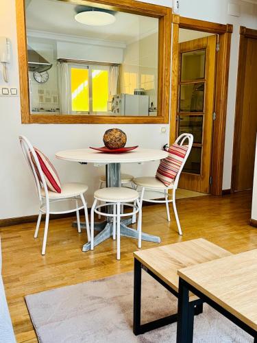 Χώρος καθιστικού στο Apartamento en Comillas-Garden Apartment in Comillas