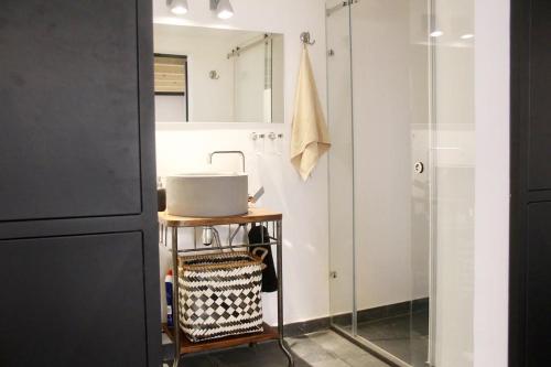 Modern Coastal Ocean Breeze Studio | Beach & Town