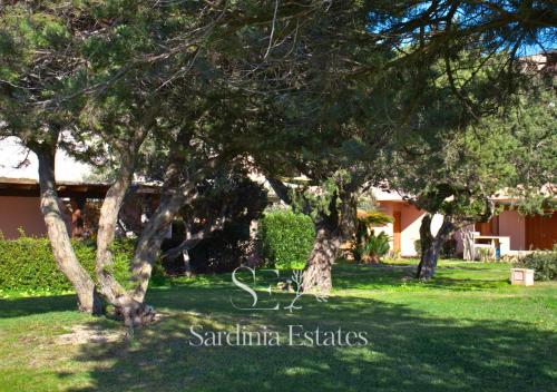 Taman di luar Fronte Mare - Suite Mediterranea