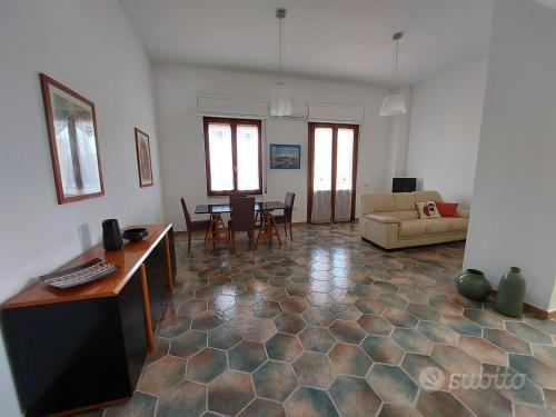 Φωτογραφία από το άλμπουμ του A due passi dal mare - Casa Vacanze σε La Caletta