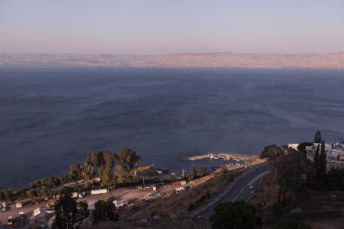 Gallery image of לוי-קיישן דירת גן וסוויטת נוף ברחוב שדרות הרצל in Tiberias