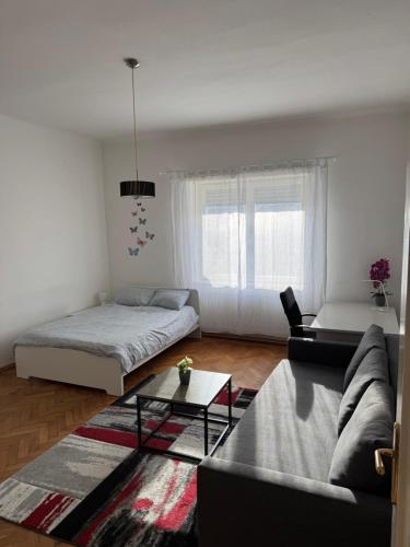 Posteľ alebo postele v izbe v ubytovaní Studio Apartman Thalia