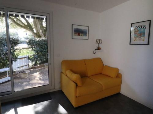 Studio cosy à deux pas de la mer et forêt avec parking sécurisé - FR-1-738-46