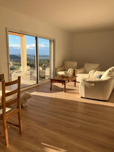 Posezení v ubytování Ardèche Sud villa vue panoramique