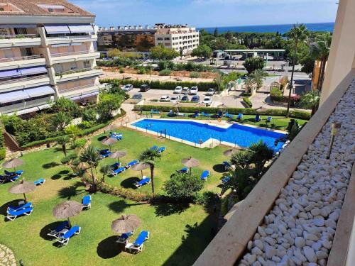 Golden Mile Penthouse, Pool-Parking, 5Min Beach!