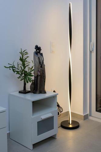 Loutraki Studio by the Beach Bars,Taverns,AC, Washer