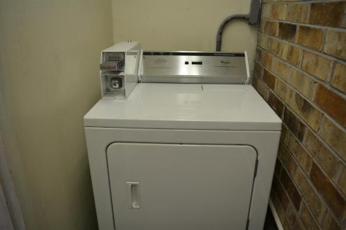 Φωτογραφία από το άλμπουμ του Days Inn by Wyndham Port Royal/near Parris Island σε Port Royal Landing