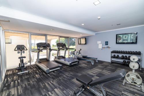 Gimnasio o equipo deportivo en Oaks Townsville Hotel