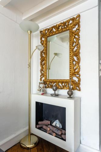 Lovely apartment Paris louvre