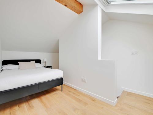 Photo de la galerie de l'établissement Modern Apartment - 1BR-4P - Nanterre, à Nanterre