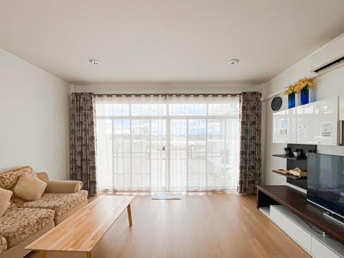 Η κουζίνα ή μικρή κουζίνα στο บ้านเลียบโขง@นครพนม