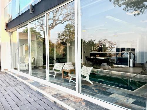 La alberca dentro o cerca de Childhood dream house #1 - Private Pool Ocean View