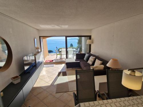 Appartement 3 pièces avec Wifi et terrasse à Sainte-Maxime