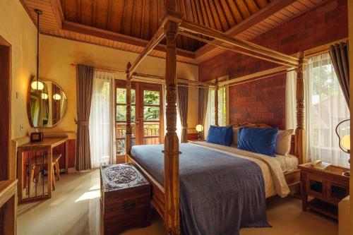 Postel nebo postele na pokoji v ubytování Rama Phala Resort & Spa