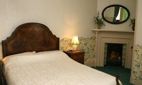 Katil atau katil-katil dalam bilik di Oakfield Lodge Guest House Stockport