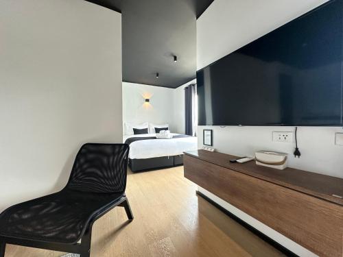 Una cama o camas en una habitación de BedTime Hotel Samui