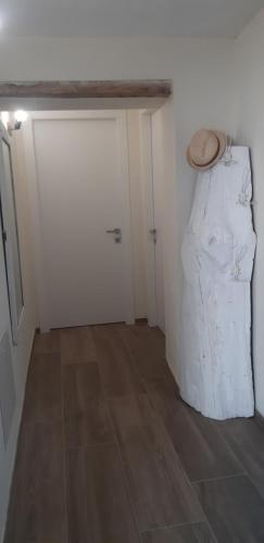 Φωτογραφία από το άλμπουμ του Cascina Binello Appartamento A σε Belvedere Langhe
