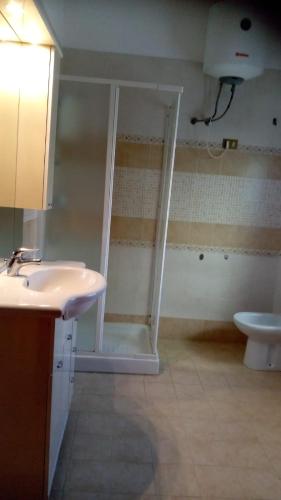 Koupelna v ubytování Casa Vacanze al muro di cinta Carloforte