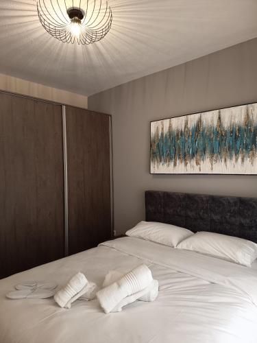Regina Apartment B