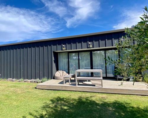 Gallery image of The Olive House in Haumoana