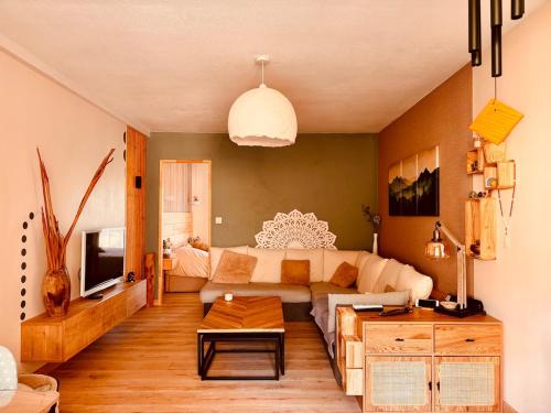 Le Longo Maï ,2 chambres, parking gratuit