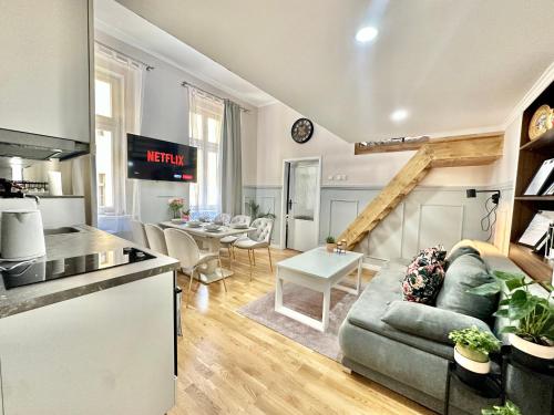 Cozy apartment in Wenceslas Square