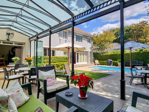 Kolam renang di atau dekat dengan Roodenburg House