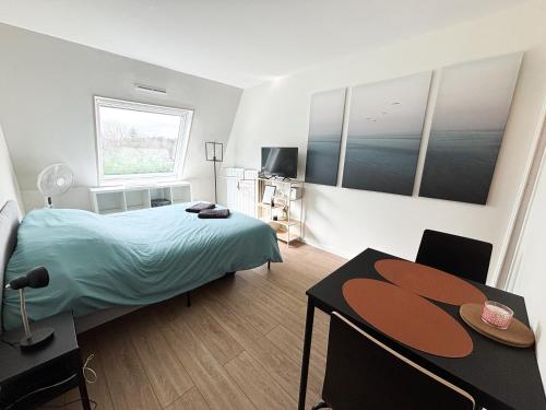 Studio moderne en bord de mer