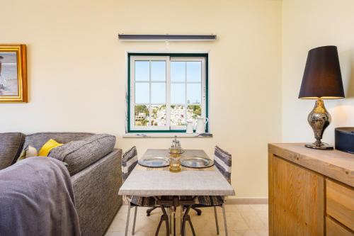 Colina Verde G - Charming 1-Bedroom Townhouse